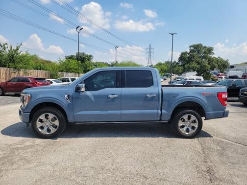 2023 Ford F-150 PLATINUM