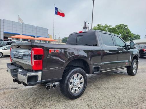 2025 Ford F-250 KING RANCH
