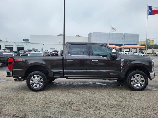 2025 Ford F-250 KING RANCH