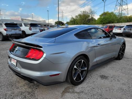 2021 Ford Mustang ECOBOOST