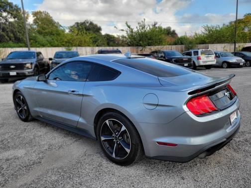 2021 Ford Mustang ECOBOOST