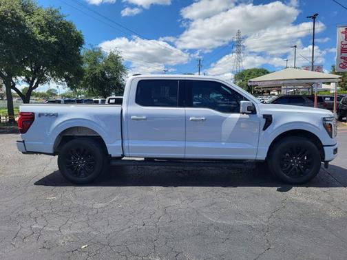 SPACE WHITE METALLIC 2025 Ford F-150 LARIAT