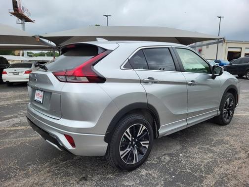 2023 Mitsubishi Eclipse Cross SEL