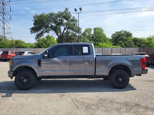 2021 Ford F-250 LARIAT