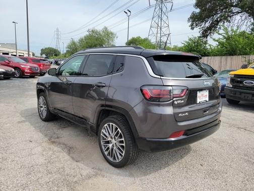 2022 Jeep Compass LIMITED