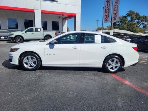 2024 Chevrolet Malibu LT W/1LT
