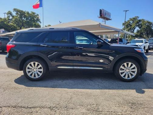 2022 Ford Explorer KING RANCH