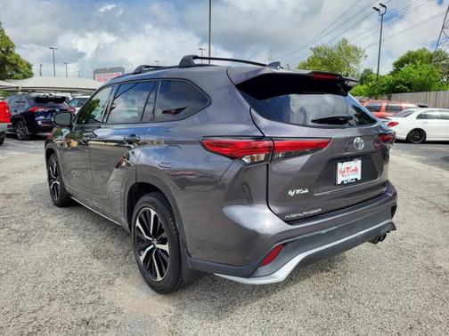2021 Toyota Highlander XSE
