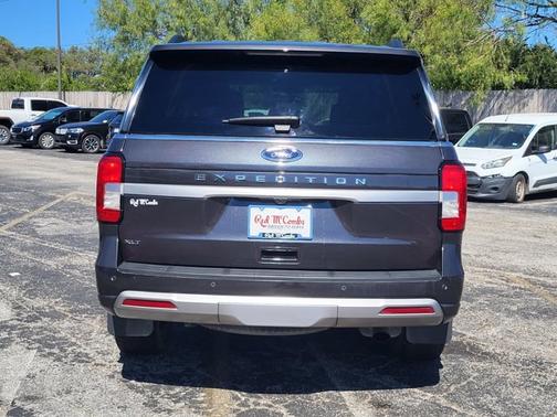 2022 Ford Expedition XLT