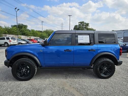 2024 Ford Bronco BLACK DIAMOND