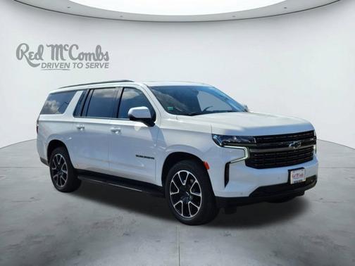 2022 Chevrolet Suburban RST
