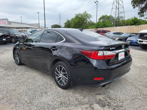 2017 Lexus ES 350 BASE