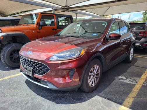 2021 Ford Escape SE