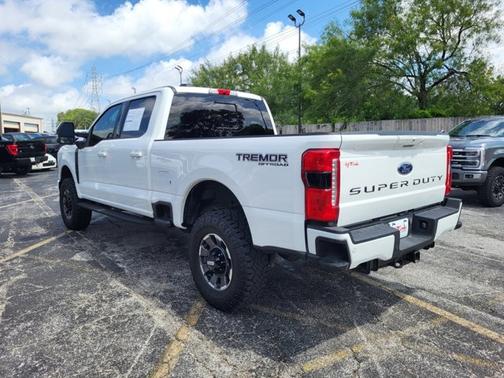 2023 Ford F-250 LARIAT