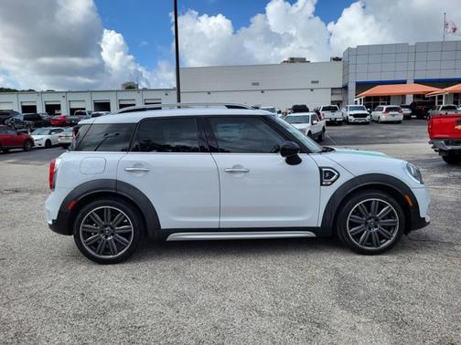 2019 MINI Countryman COOPER S