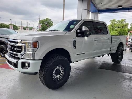 2020 Ford F-250 LARIAT