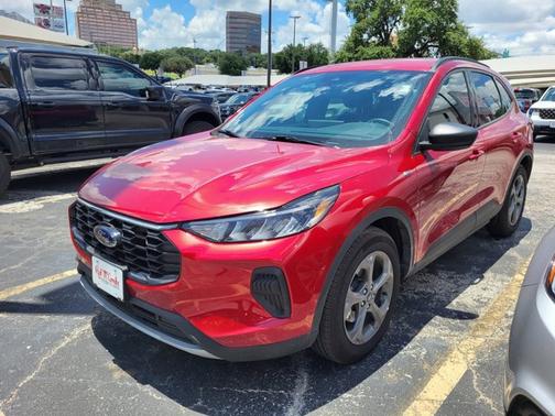 2025 Ford Escape ST-LINE