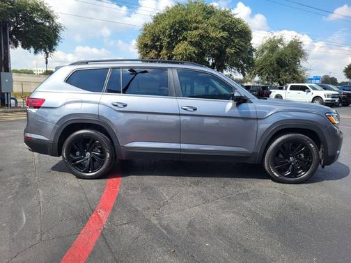 2023 Volkswagen Atlas 3.6 SE W/ TECHNOLOGY