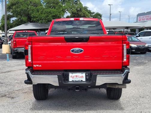 2023 Ford F-350 XLT
