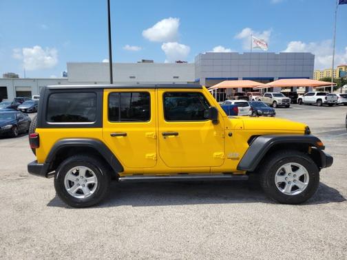 2020 Jeep Wrangler Unlimited SPORT