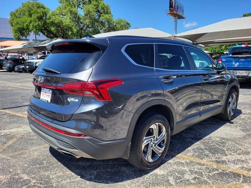 2023 Hyundai SANTA FE SE