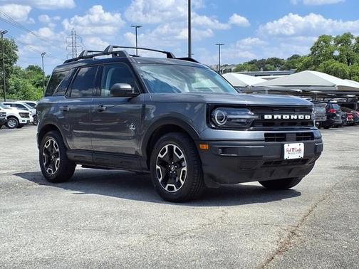 CARBONIZED GRAY METALLIC 2024 Ford Bronco Sport OUTER BANKS