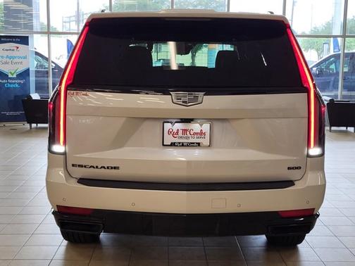 2024 Cadillac Escalade SPORT
