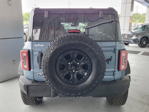 2024 Ford Bronco WILDTRAK