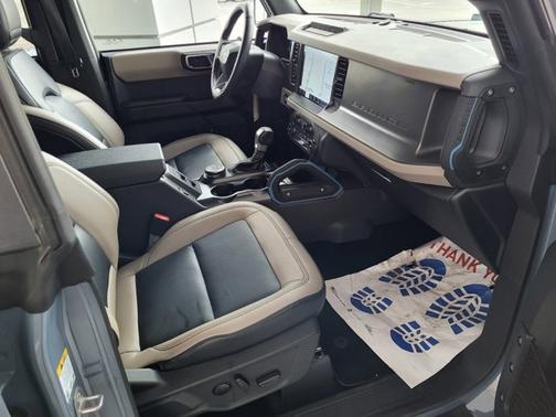 2024 Ford Bronco WILDTRAK
