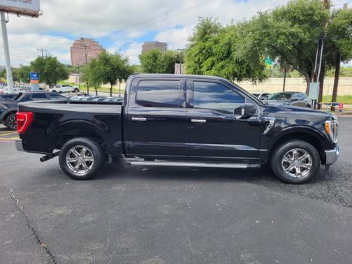 AGATE BLACK METALLIC 2023 Ford F-150