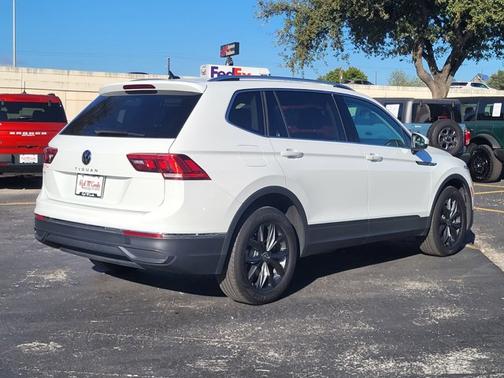 2024 Volkswagen Tiguan 2.0T SE