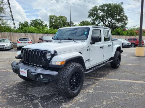 2021 Jeep Gladiator SPORT