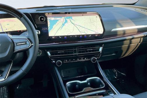 2025 Chevrolet Traverse AWD Z71