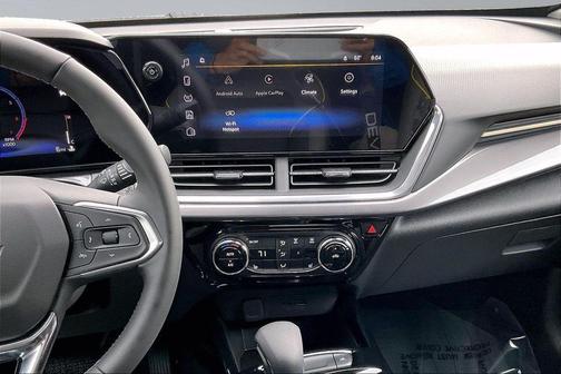 Summit White 2026 Chevrolet Trax FWD ACTIV