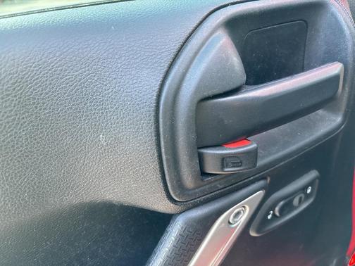 2017 Jeep Wrangler Sahara