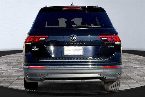 2022 Volkswagen Tiguan 2.0T SE 4MOTION