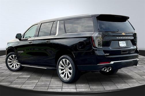 2025 Chevrolet Suburban Premier