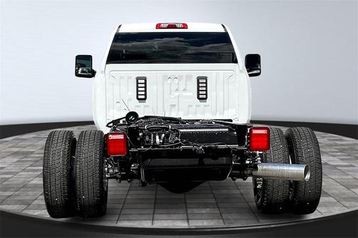 2026 Chevrolet Silverado 3500 LT