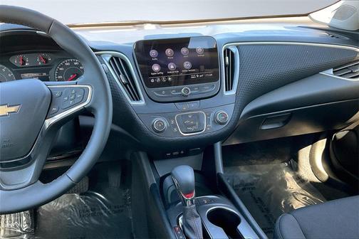 2025 Chevrolet Malibu FWD RS