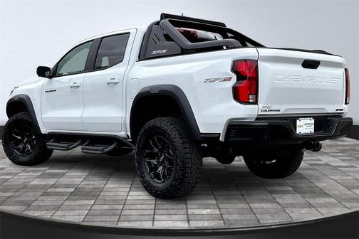 2025 Chevrolet Colorado ZR2