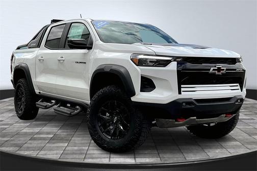 2025 Chevrolet Colorado ZR2