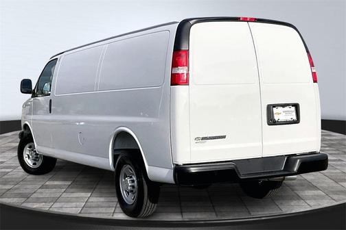 2025 Chevrolet Express 2500 RWD 2500 Extended Wheelbase WT