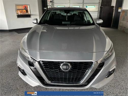 2020 Nissan Altima 2.5 SV