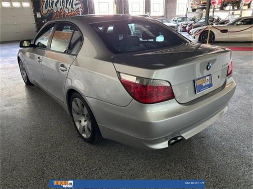 2006 BMW 530 i