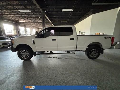 2017 Ford F-250 XLT