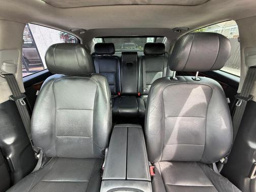 Silver 2016 Hyundai Equus Signature