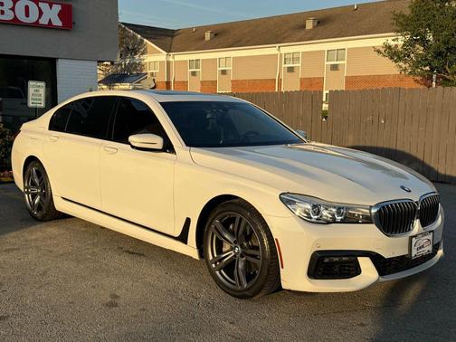 2019 BMW 740 740i Sedan 4D