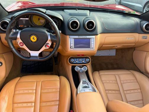 2013 Ferrari California Base