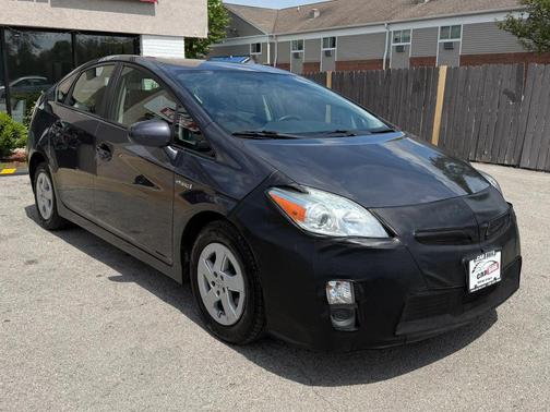 Gray 2011 Toyota Prius One