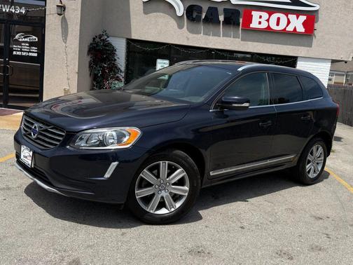 Blue 2016 Volvo XC60 T6 Drive-E